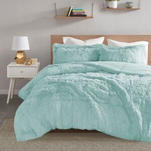 IntelligentDesign 2pcTwin/Twin Extra Long Faux Leena Shaggy